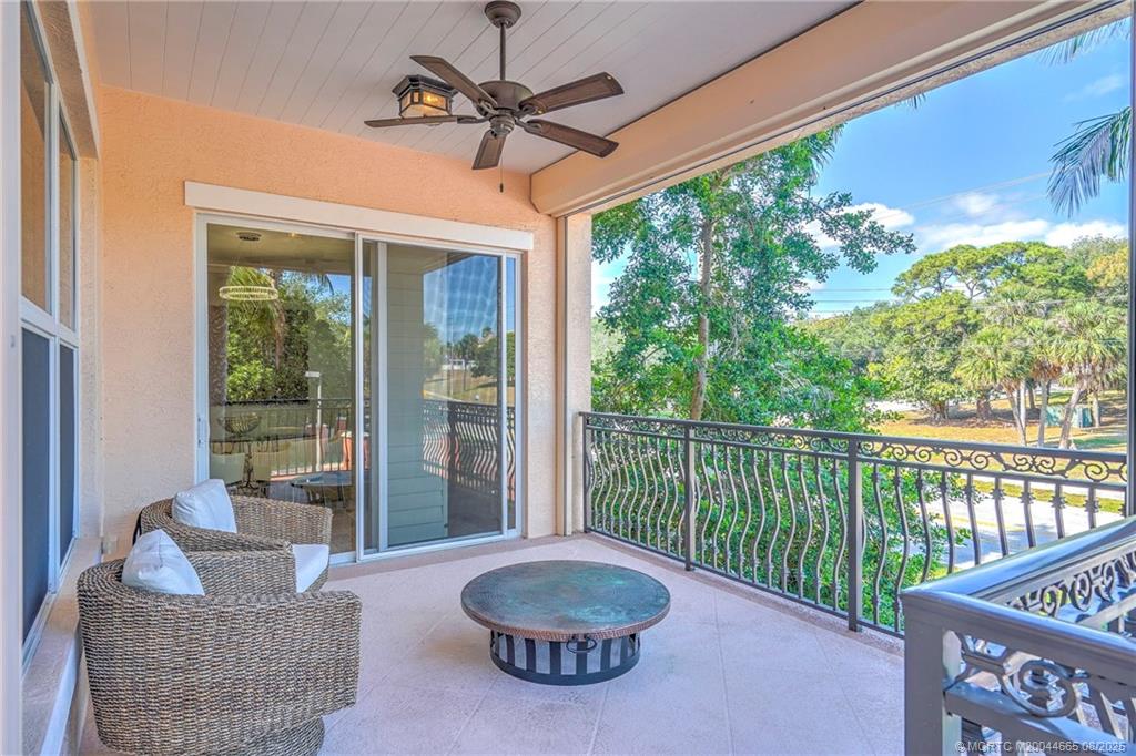 Jensen Beach, Florida 34957, United States, 3 Bedrooms Bedrooms, ,4 BathroomsBathrooms,Residential,Active,59313
