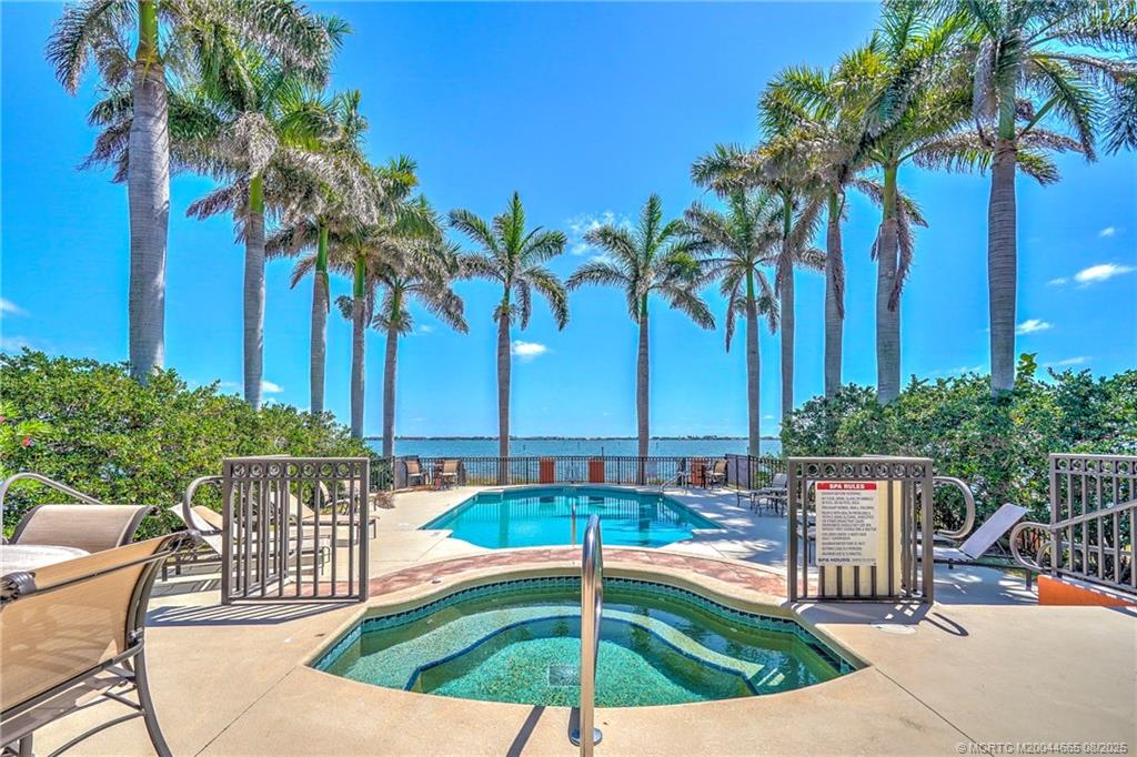 Jensen Beach, Florida 34957, United States, 3 Bedrooms Bedrooms, ,4 BathroomsBathrooms,Residential,Active,59313