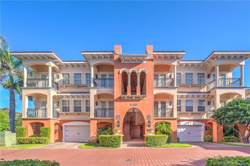 Jensen Beach, Florida 34957, United States, 3 Bedrooms Bedrooms, ,4 BathroomsBathrooms,Residential,Active,59313