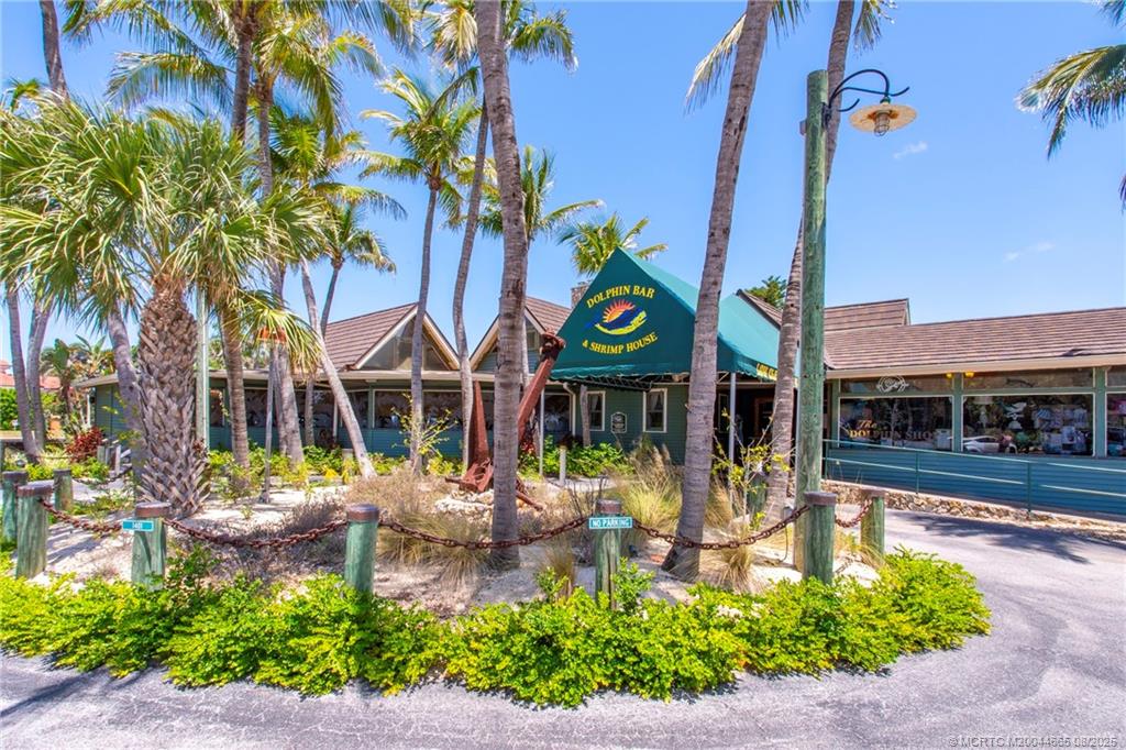 Jensen Beach, Florida 34957, United States, 3 Bedrooms Bedrooms, ,4 BathroomsBathrooms,Residential,Active,59313