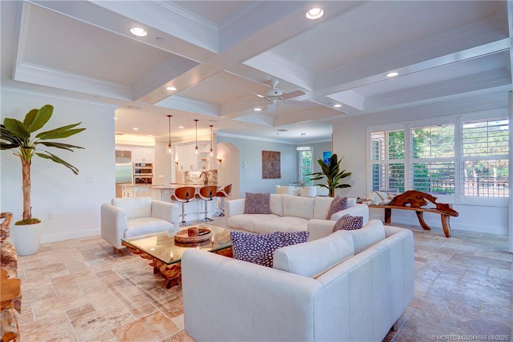 Jensen Beach, Florida 34957, United States, 3 Bedrooms Bedrooms, ,4 BathroomsBathrooms,Residential,Active,59313