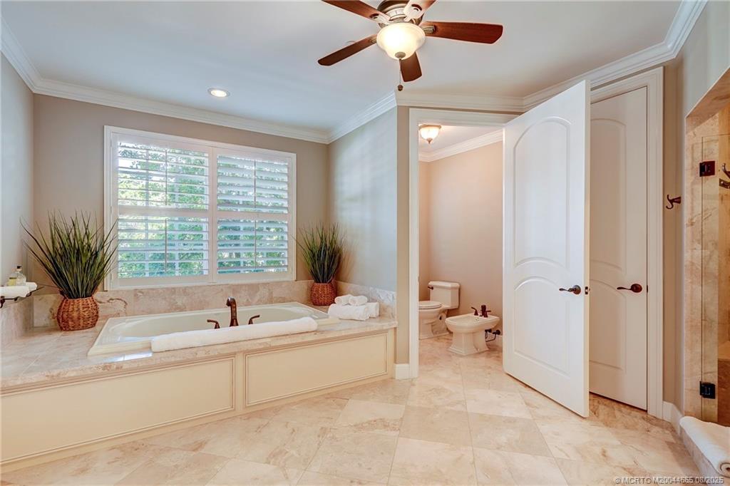 Jensen Beach, Florida 34957, United States, 3 Bedrooms Bedrooms, ,4 BathroomsBathrooms,Residential,Active,59313