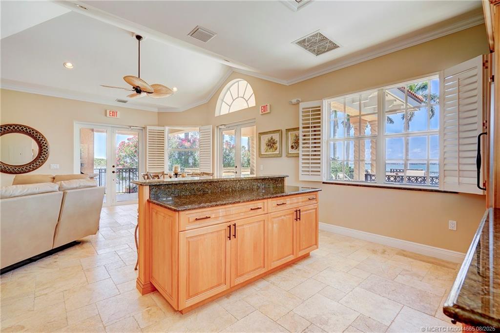 Jensen Beach, Florida 34957, United States, 3 Bedrooms Bedrooms, ,4 BathroomsBathrooms,Residential,Active,59313