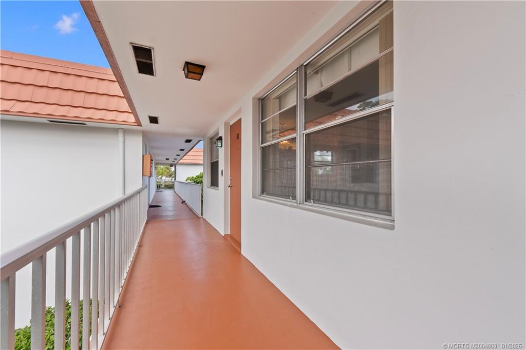 Stuart, Florida 34996, United States, 1 Bedroom Bedrooms, ,2 BathroomsBathrooms,Residential,Active,26233