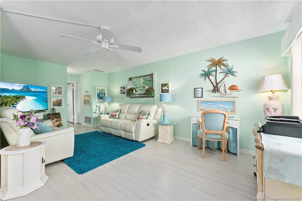 Stuart, Florida 34996, United States, 1 Bedroom Bedrooms, ,2 BathroomsBathrooms,Residential,Active,26233