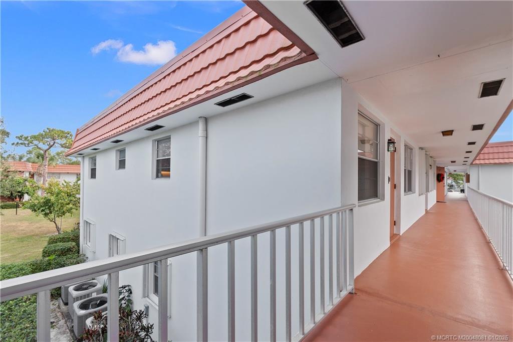 Stuart, Florida 34996, United States, 1 Bedroom Bedrooms, ,2 BathroomsBathrooms,Residential,Active,26233