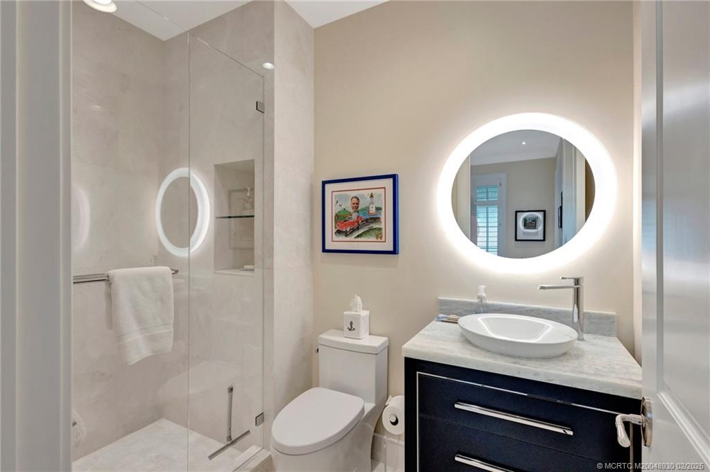 Stuart, Florida 34996, United States, 5 Bedrooms Bedrooms, ,6 BathroomsBathrooms,Residential,Active,6994