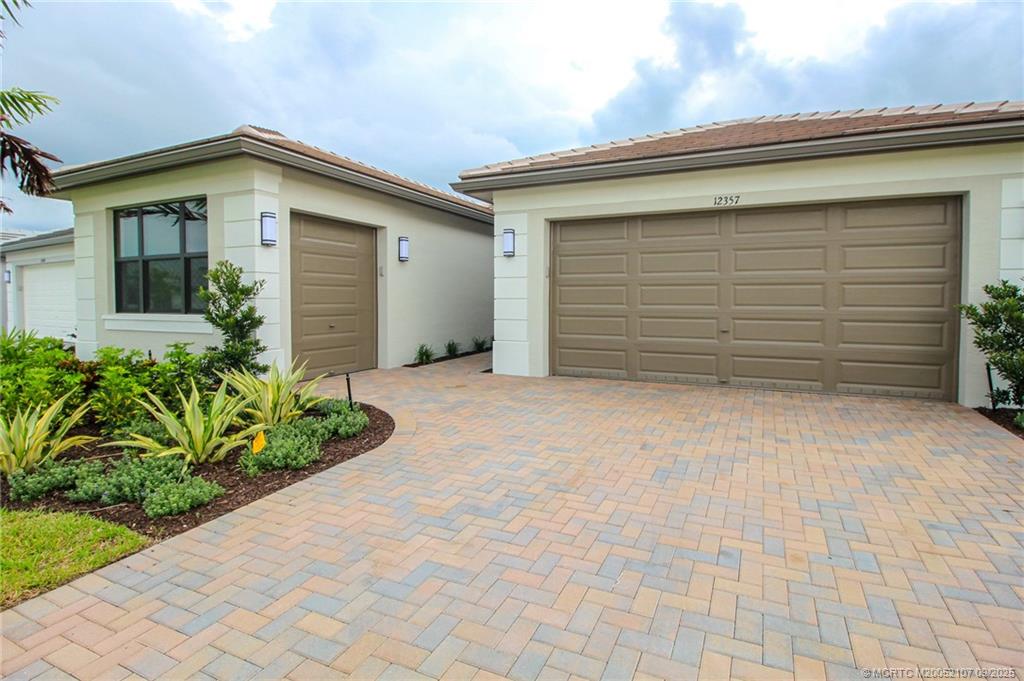 Port St Lucie, Florida 34987, United States, 3 Bedrooms Bedrooms, ,3 BathroomsBathrooms,Residential,Active,206000