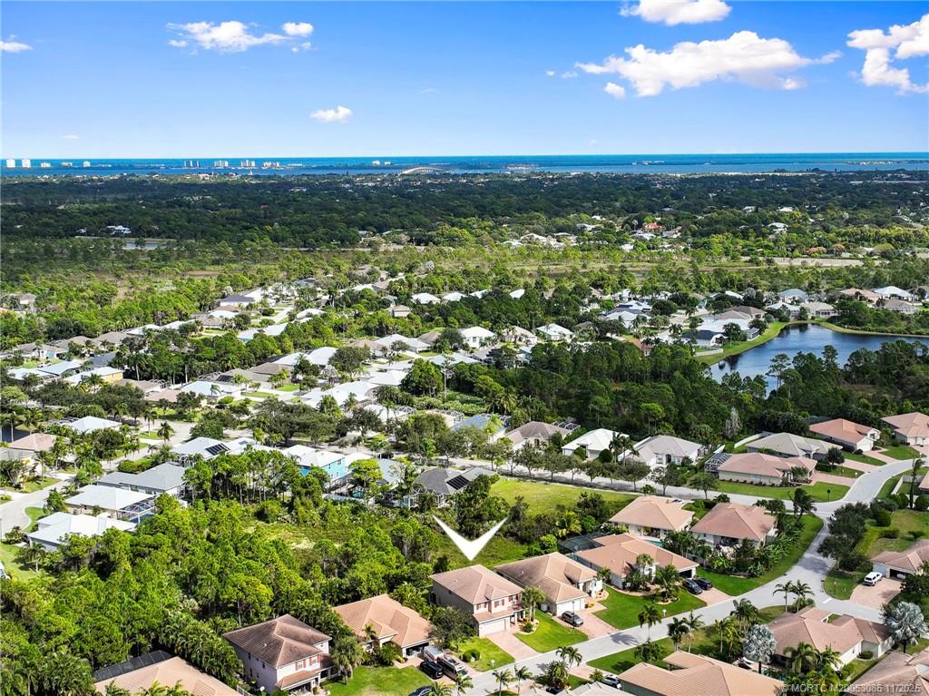 505 NW Windflower Terrace