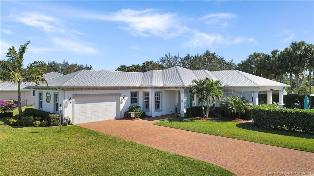 Photo of 5315 SW Viola Court, Stuart, FL 34997 (MLS # M20041321)