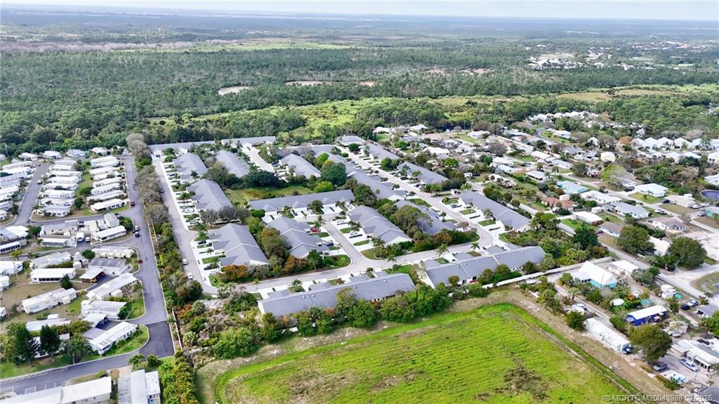 Hobe Sound, Florida 33455, United States, 2 Bedrooms Bedrooms, ,2 BathroomsBathrooms,Residential,Active,7563