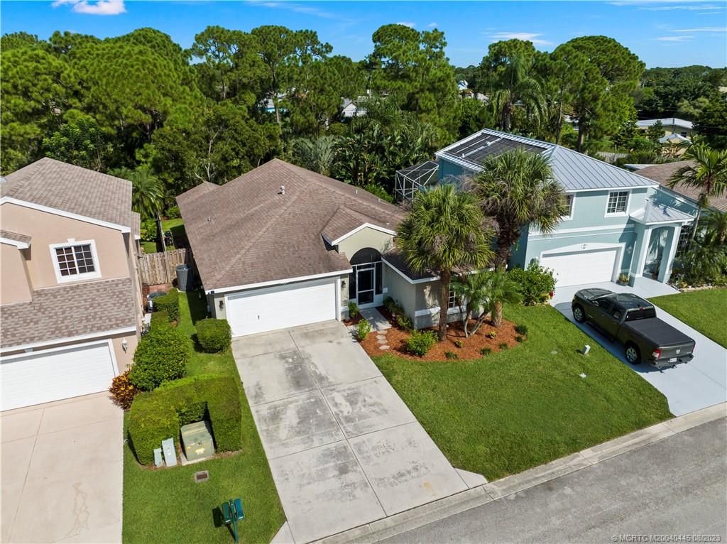 Photo of 4663 SE Winter Haven Court, Stuart, FL 34997 (MLS # M20040445)