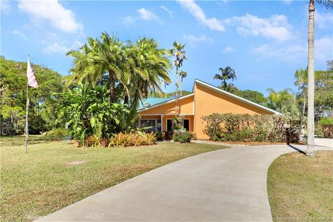 Photo of 10941 SW Hawkview Circle, Stuart, FL 34997 (MLS # M20053877)