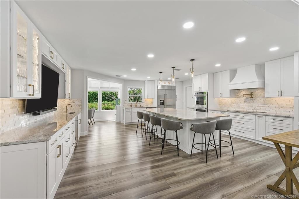 Photo of 7 Lantana Lane, Stuart, FL 34996 (MLS # M20051565)