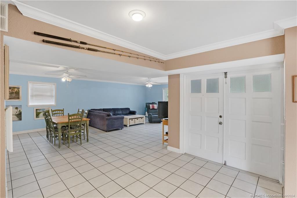801 SE Krueger Parkway