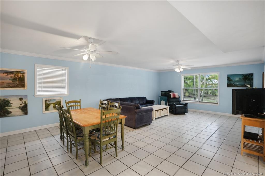 801 SE Krueger Parkway