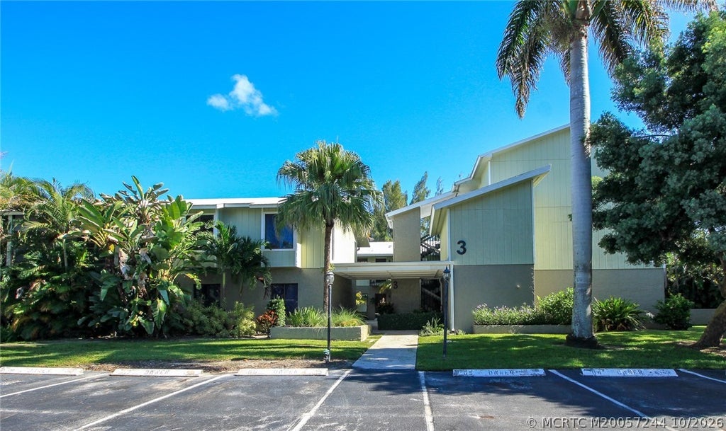 Photo of 800 NW Fork Road #3-12, Stuart, FL 34994 (MLS # M20057244)