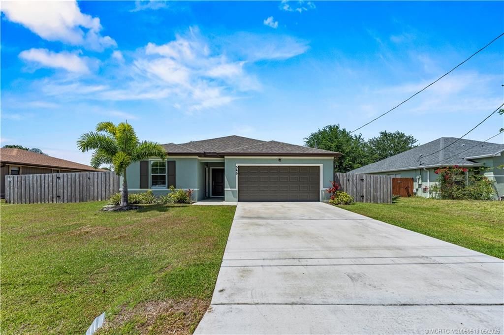 Photo of 545 SW Duval Avenue, Port Saint Lucie, FL 34983 (MLS # M20050518)
