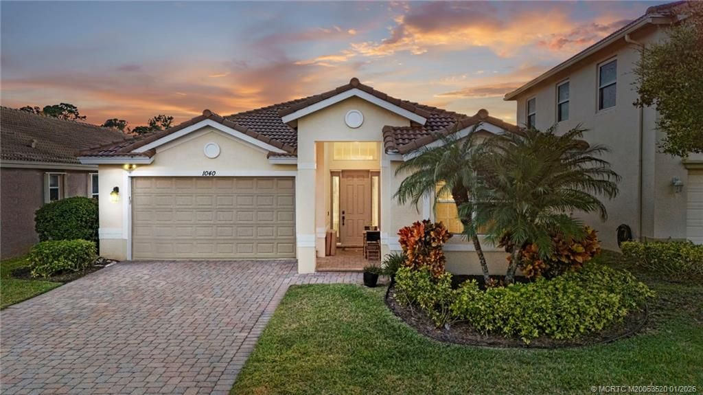 Photo of 1040 SE Fleming Way, Stuart, FL 34997 (MLS # M20053520)