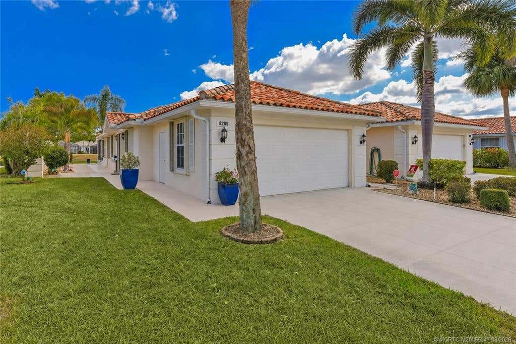 Photo of 8285 SE Double Tree Drive, Hobe Sound, FL 33455 (MLS # M20055247)