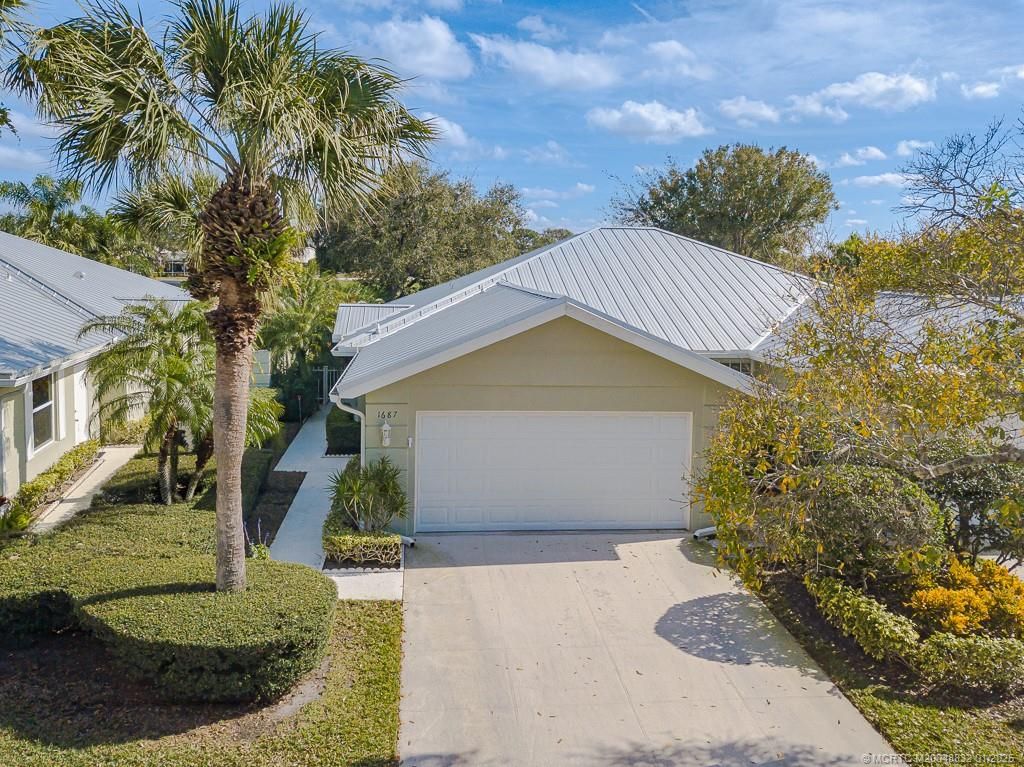 Photo of 1687 SW Springfield Court, Palm City, FL 34990 (MLS # M20048832)