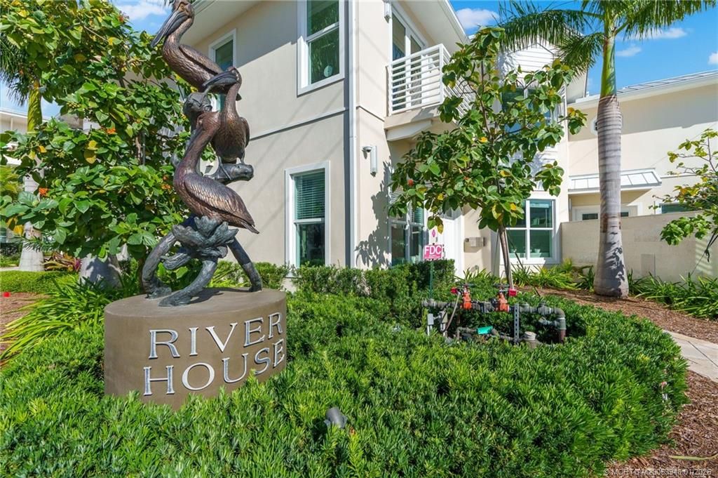 Photo of 55 SE Seminole Street #1A, Stuart, FL 34994 (MLS # M20053948)