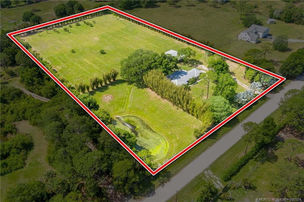 Photo of 15952 SW Morgan Street, Indiantown, FL 34956 (MLS # M20043904)