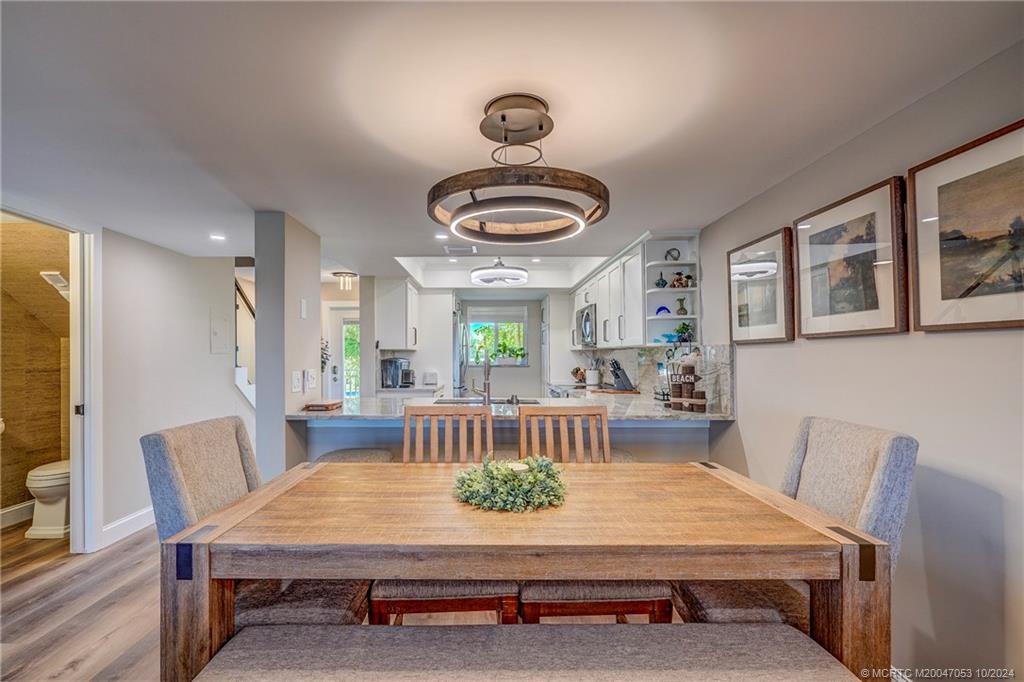 Stuart, Florida 34996, United States, 2 Bedrooms Bedrooms, ,3 BathroomsBathrooms,Residential,Active,40964