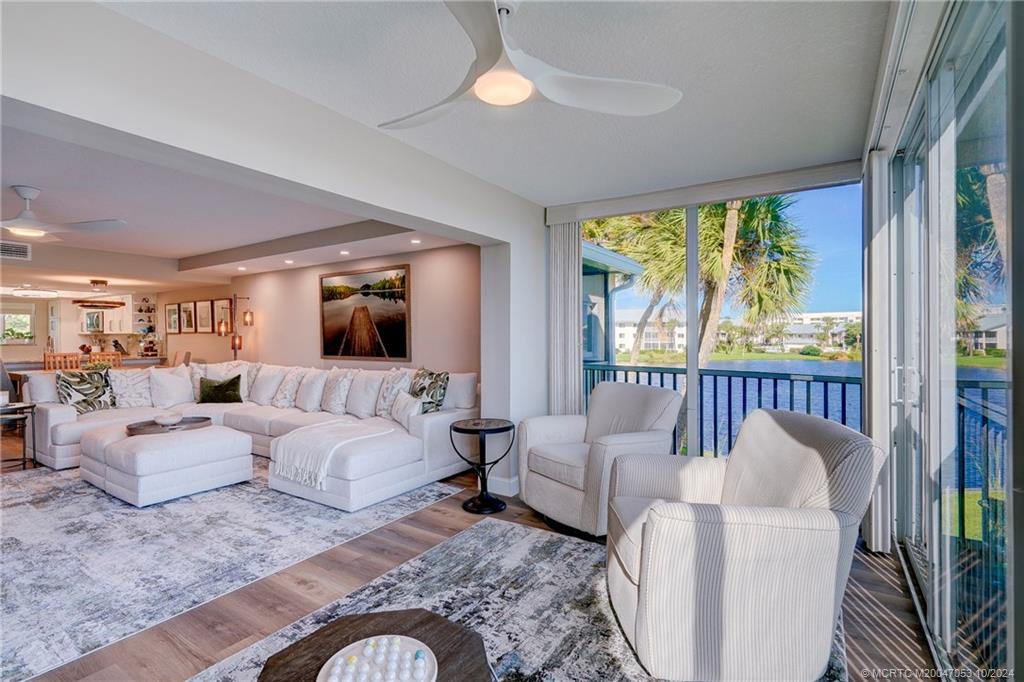 Stuart, Florida 34996, United States, 2 Bedrooms Bedrooms, ,3 BathroomsBathrooms,Residential,Active,40964