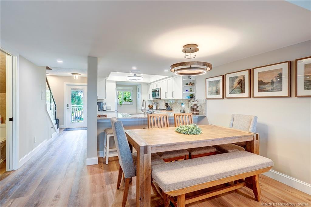 Stuart, Florida 34996, United States, 2 Bedrooms Bedrooms, ,3 BathroomsBathrooms,Residential,Active,40964