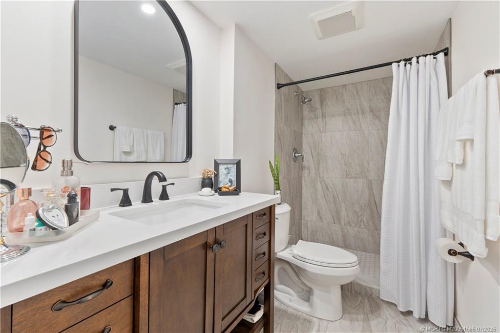 Stuart, Florida 34994, United States, 3 Bedrooms Bedrooms, ,2 BathroomsBathrooms,Residential,Pending,181339