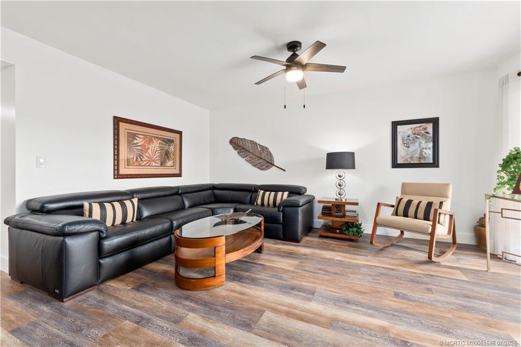 Stuart, Florida 34994, United States, 3 Bedrooms Bedrooms, ,2 BathroomsBathrooms,Residential,Pending,181339