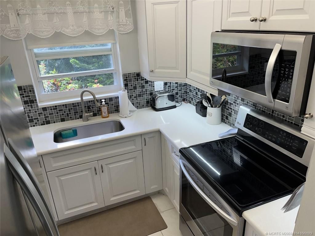 Photo of 2600 SE Ocean Boulevard #K-8, Stuart, FL 34996 (MLS # M20038314)