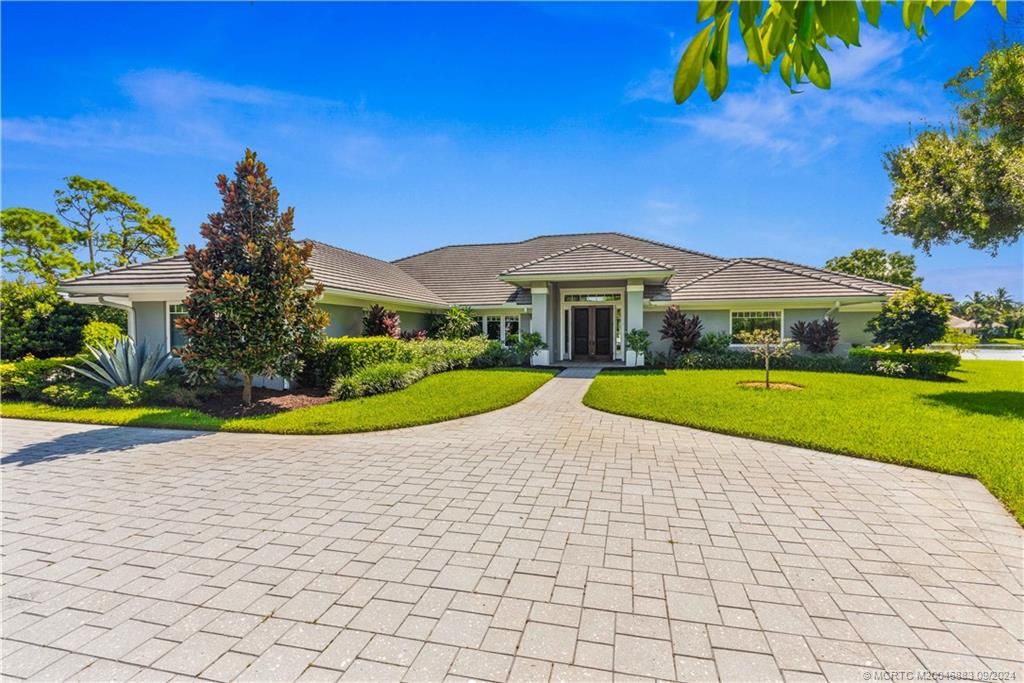 Photo of 2603 NW Juniper Court, Palm City, FL 34990 (MLS # M20046883)