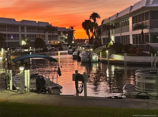 1862 SW PALM CITY RD APT 103, STUART, FL 34994 - Image 8ea4e68c3e3211e91fcda8f0b4d0d1ba/3840520217