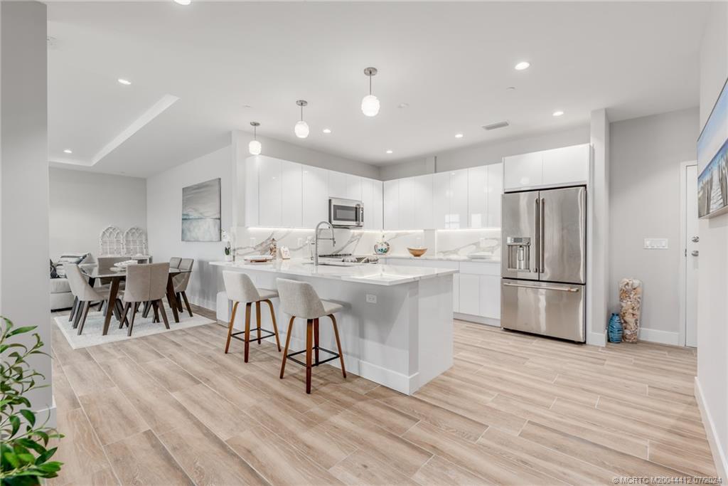 41 SW Seminole Street 410