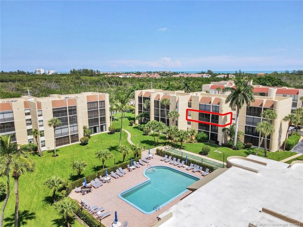 Photo of 3462 NE Causeway Boulevard #18-302, Jensen Beach, FL 34957 (MLS # M20041098)