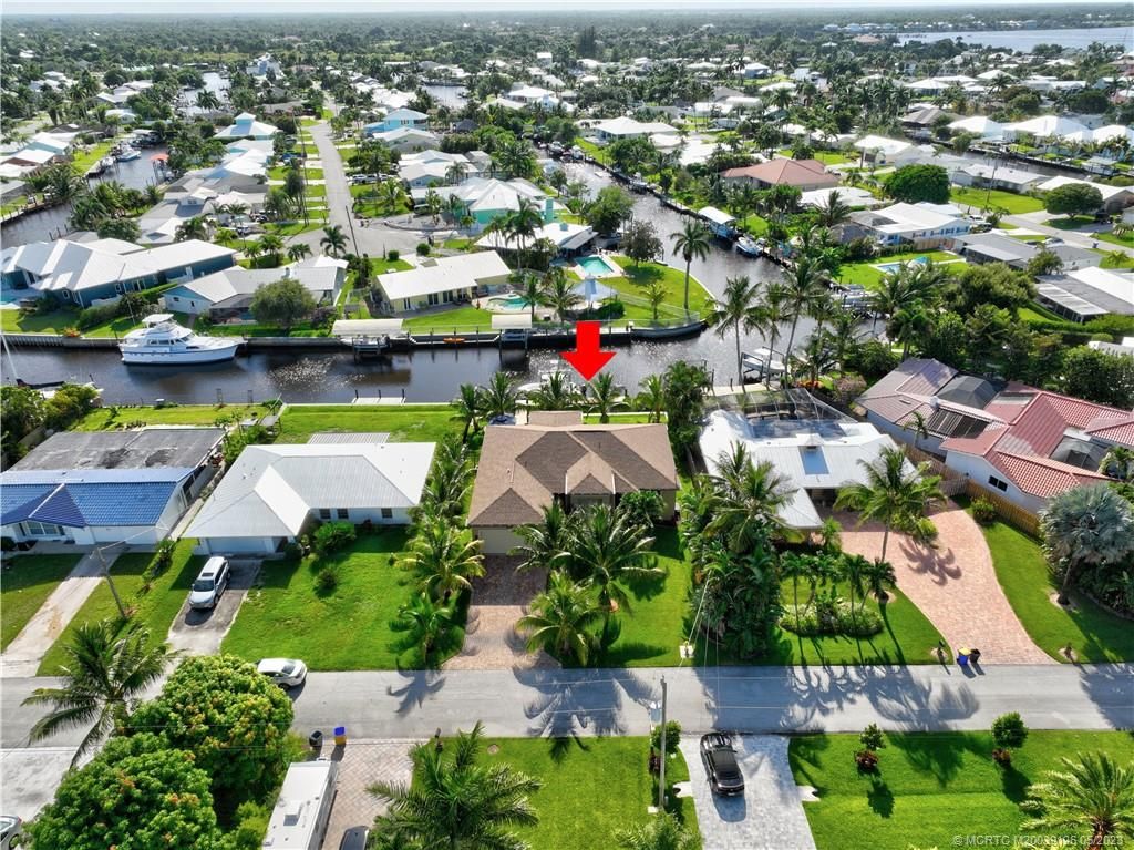 Photo of 1252 SW Seahawk Way SW, Palm City, FL 34990 (MLS # M20039126)