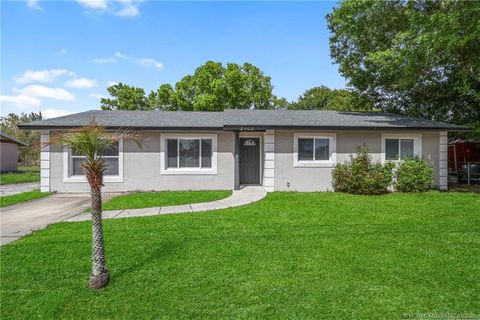 Photo of 2702 Sheraton Boulevard, Fort Pierce, FL 34946 (MLS # M20054692)