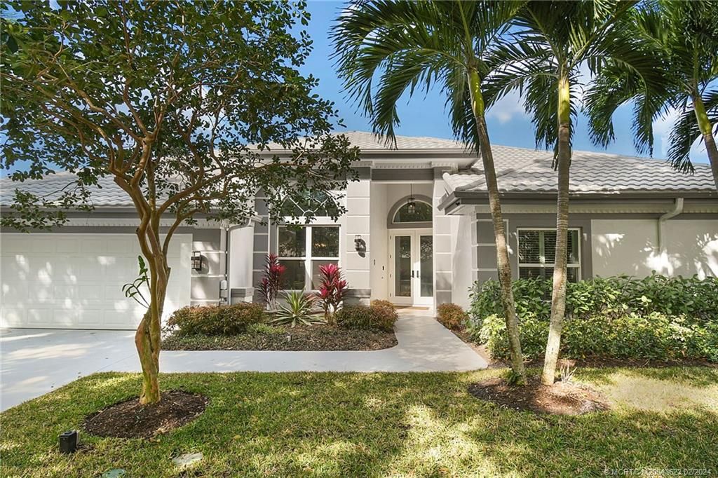 Photo of 6132 Winding Lake Drive, Jupiter, FL 33458 (MLS # M20043622)