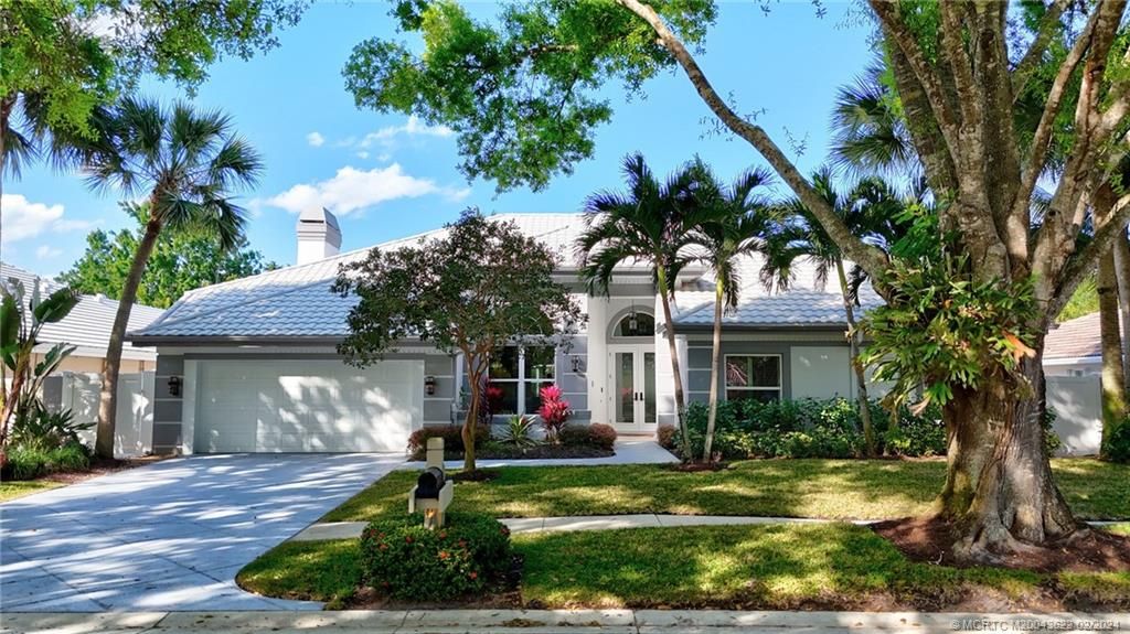 Photo of 6132 Winding Lake Drive, Jupiter, FL 33458 (MLS # M20043622)