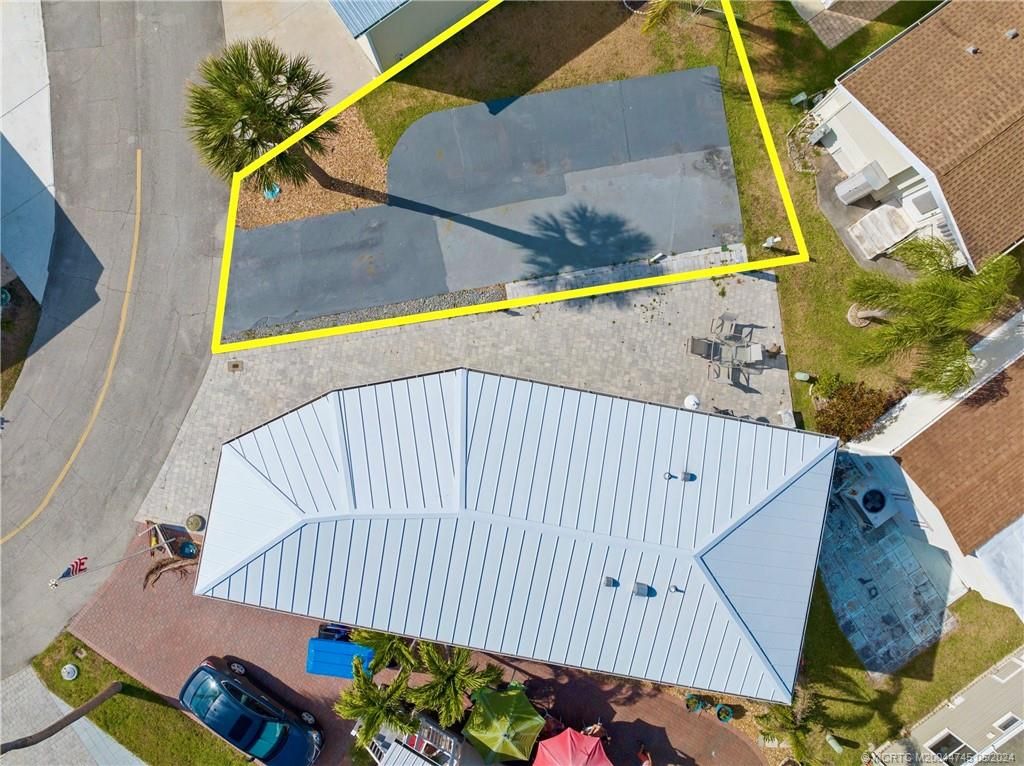 Photo of 97 Nettles Boulevard, Jensen Beach, FL 34957 (MLS # M20044745)