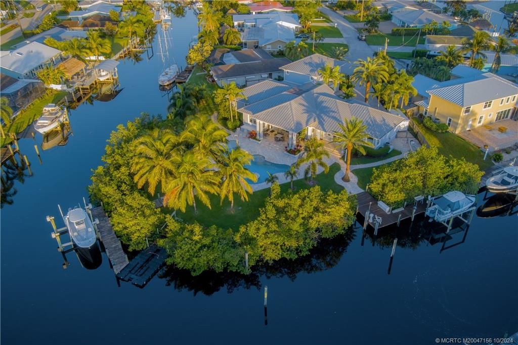 Photo of 1284 SW Seagull Way, Palm City, FL 34990 (MLS # M20047156)