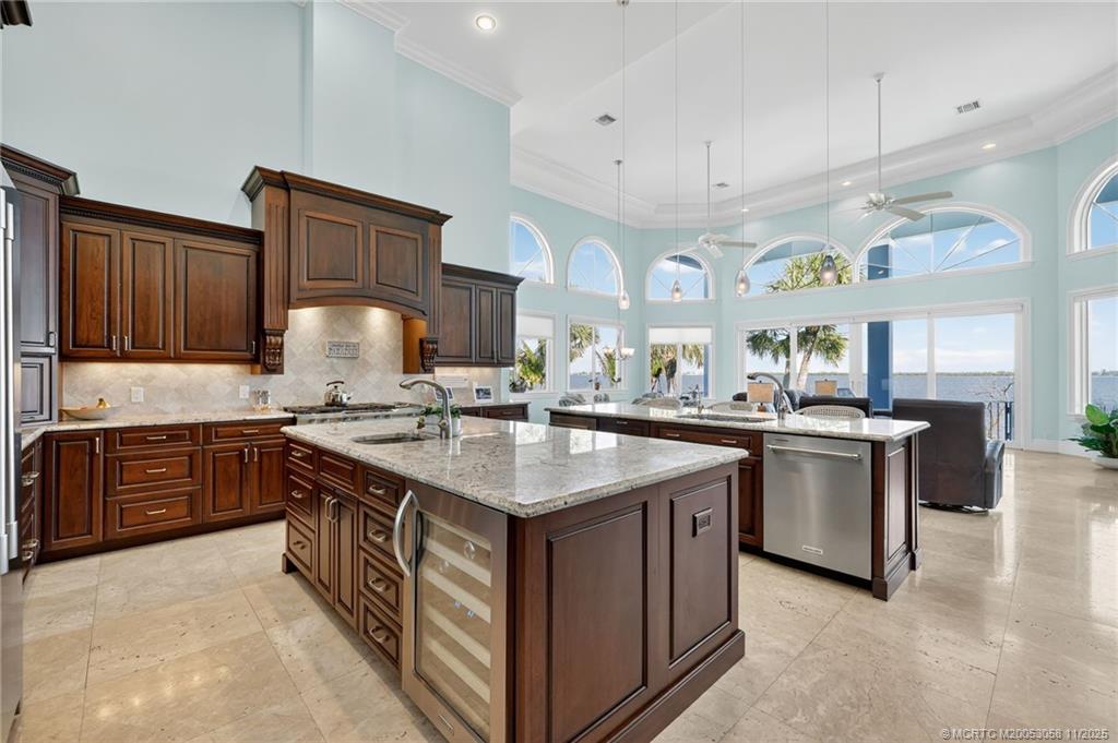 Stuart, Florida, 34996, United States, 4 Bedrooms Bedrooms, ,6 BathroomsBathrooms,Residential,Active,1996785