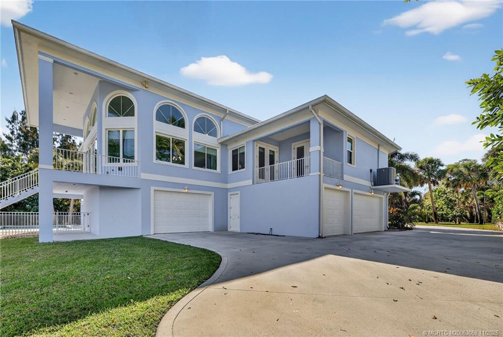 Stuart, Florida, 34996, United States, 4 Bedrooms Bedrooms, ,6 BathroomsBathrooms,Residential,Active,1996785