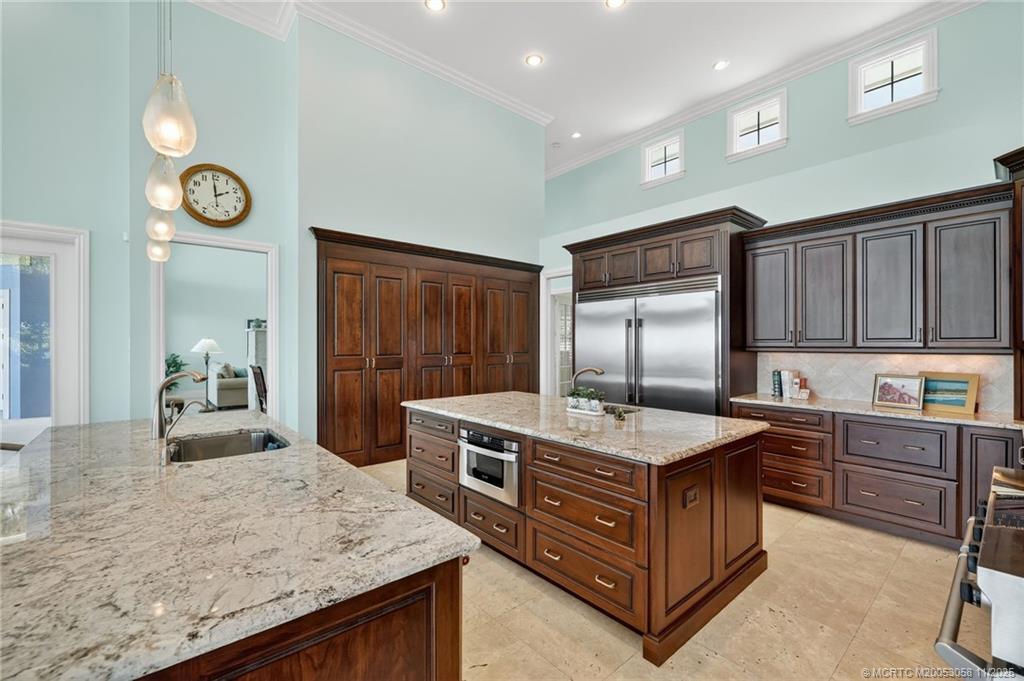 Stuart, Florida, 34996, United States, 4 Bedrooms Bedrooms, ,6 BathroomsBathrooms,Residential,Active,1996785