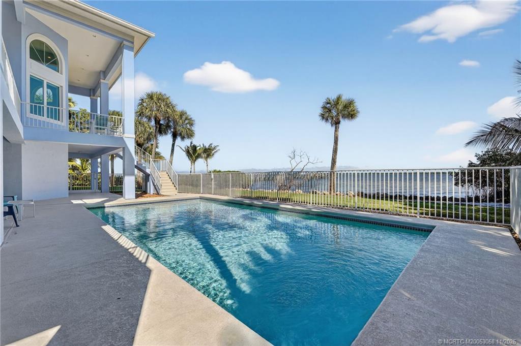 Stuart, Florida, 34996, United States, 4 Bedrooms Bedrooms, ,6 BathroomsBathrooms,Residential,Active,1996785