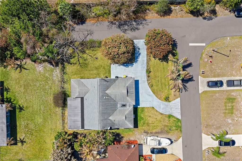 Photo of 7954 SE Carlton Street, Hobe Sound, FL 33455 (MLS # M20054366)