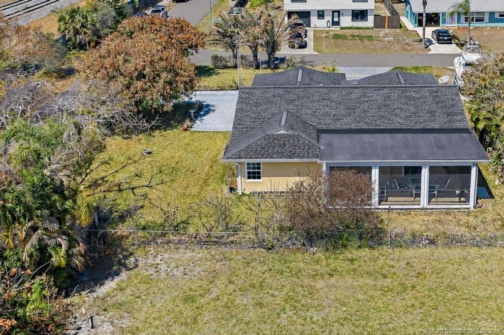 Photo of 7954 SE Carlton Street, Hobe Sound, FL 33455 (MLS # M20054366)