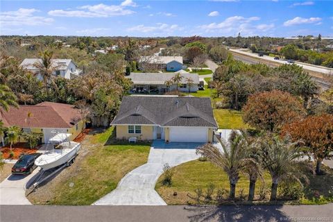 Photo of 7954 SE Carlton Street, Hobe Sound, FL 33455 (MLS # M20054366)